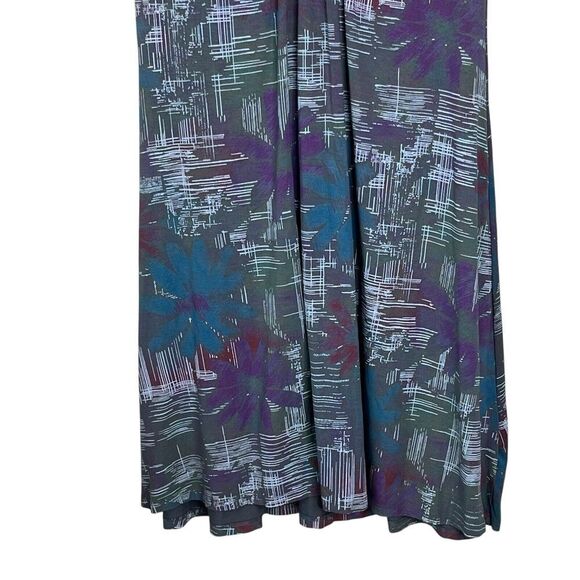 Fresh Produce Stretch Dress Size Small Pullover V-Neck Ruched Gray Purple Floral - Picture 5 of 9